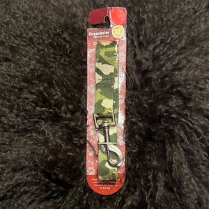 Greenbrier Kennel Club  Camouflage Dog Leash Clip XL